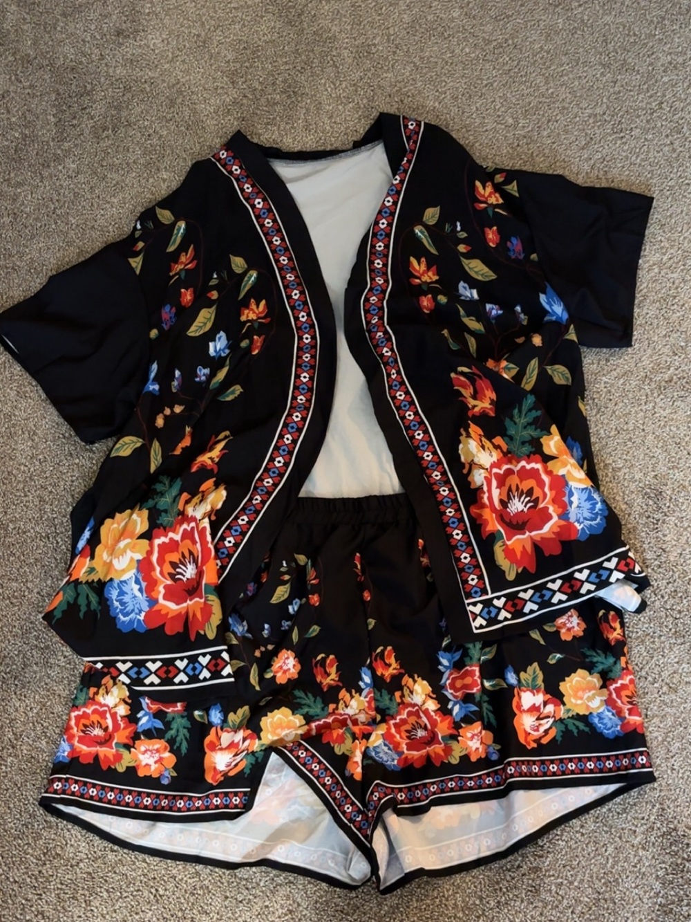 SHEIN Black Floral Embroidered Two-Piece Kimono Top & Shorts